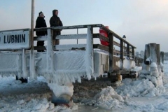 Seebrücke im Winter